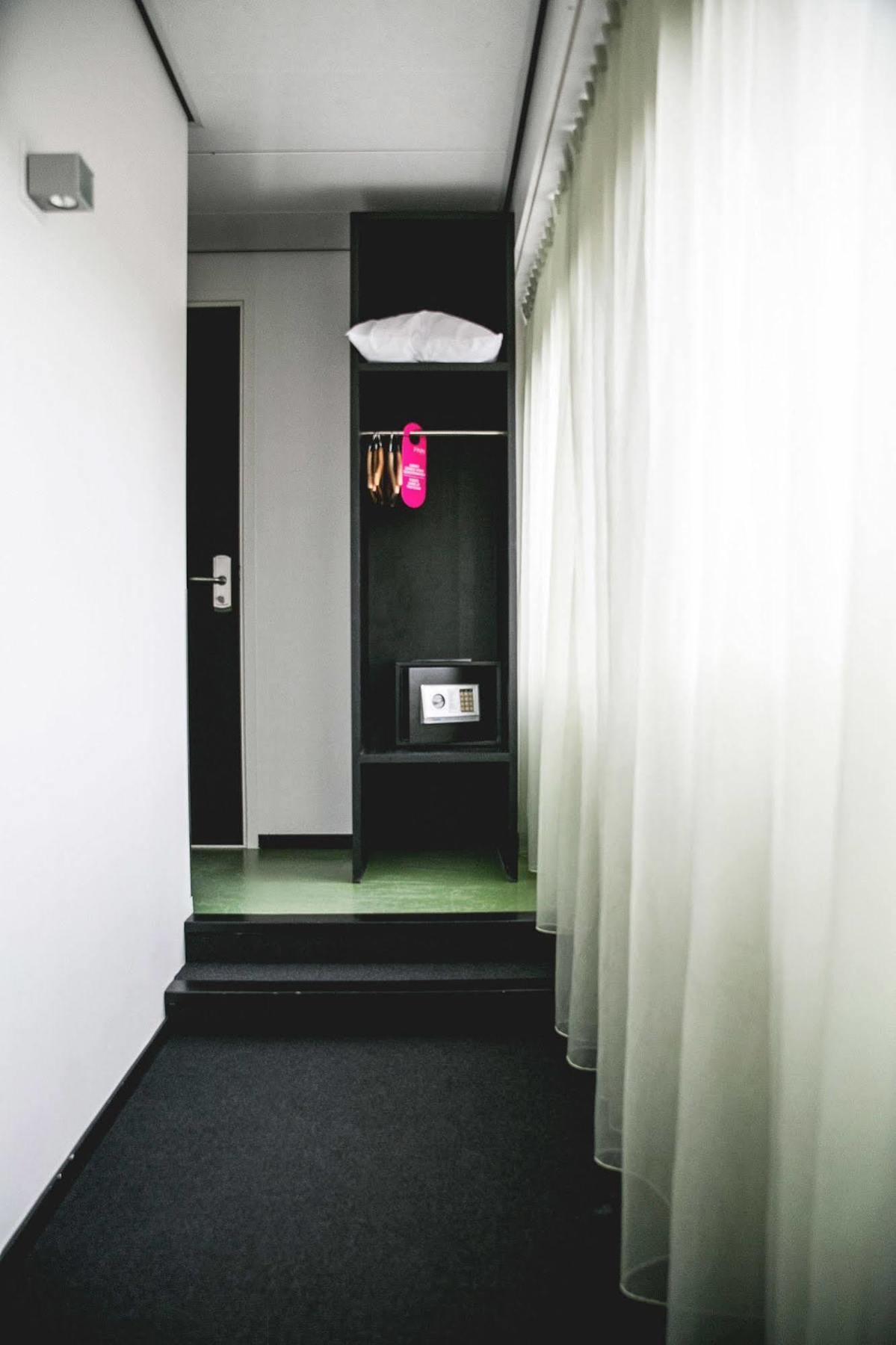 Hotel Finn Almere Esterno foto